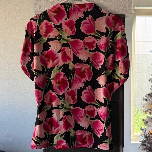 Halston Heritage Pink and Black Floral Blouse - Picture 4 of 4